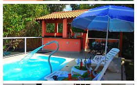 Casa de Praia Massaguaçu! Ao meio Áreas Arborizadas